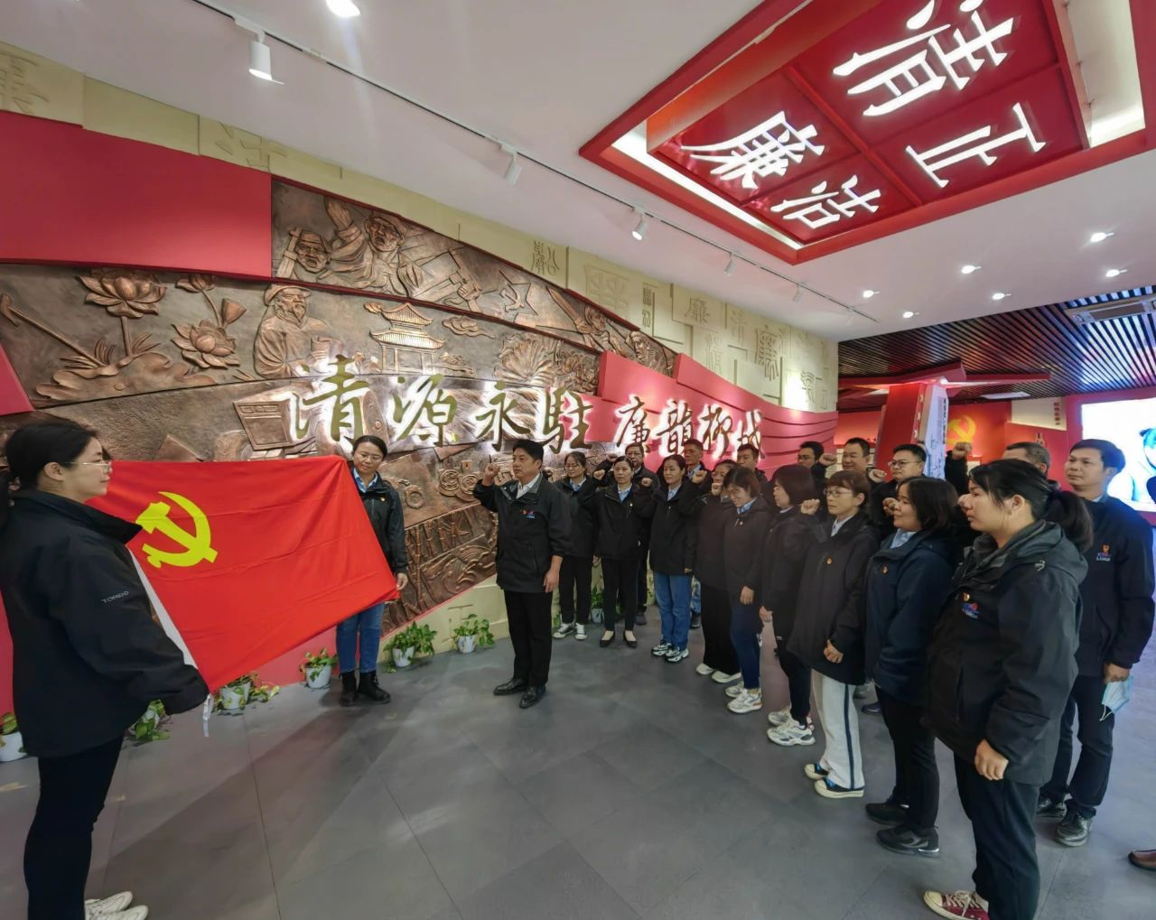 c96eb08b597d3050f10ea2097aedf04f.jpg c96eb08b597d3050f10ea2097aedf04f.jpg