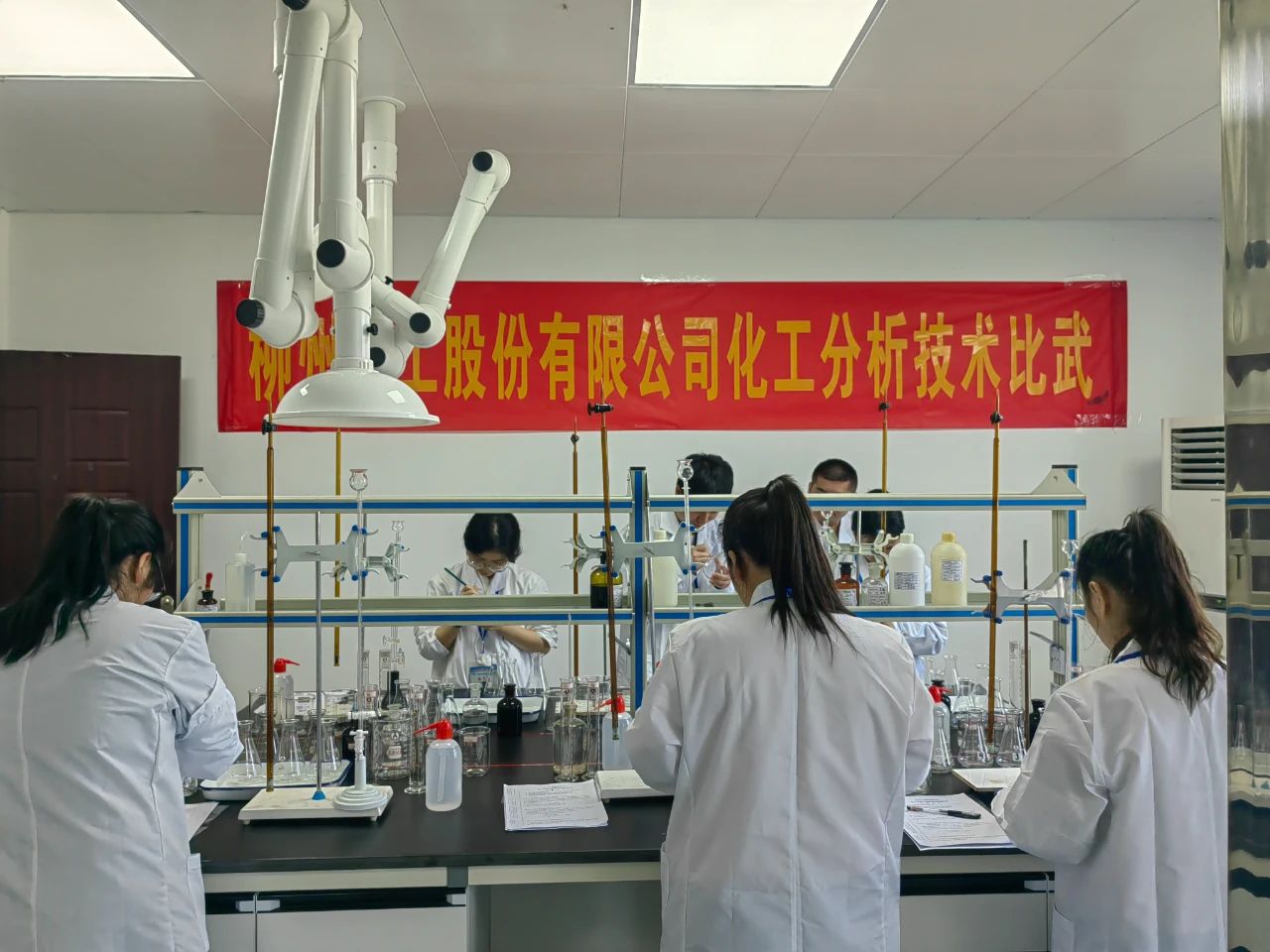 eff044d27015f1e60ef6a73b95413e36.jpg eff044d27015f1e60ef6a73b95413e36.jpg